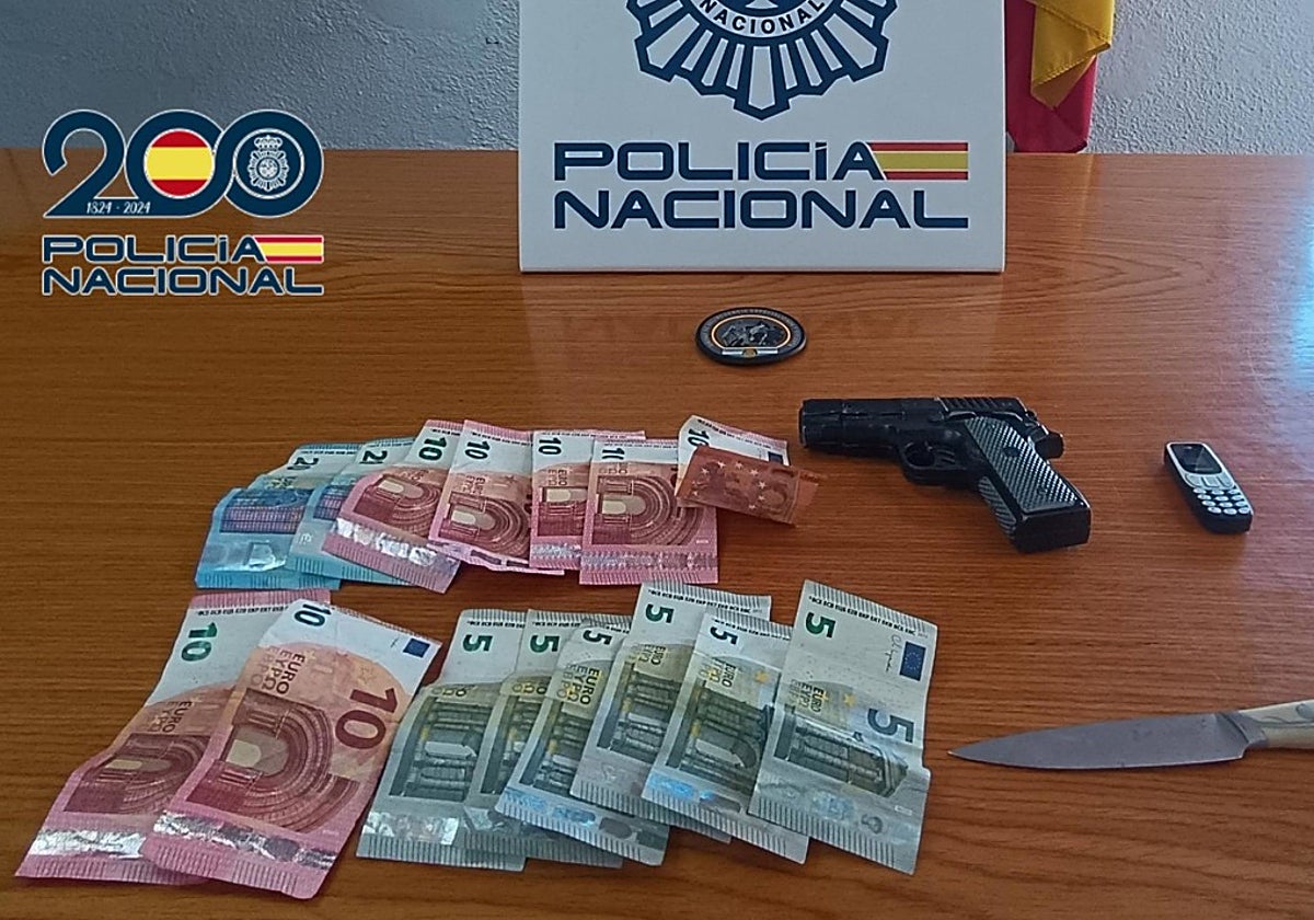 Arrestado en La Línea por dos atracos a punta de pistola en comercios
