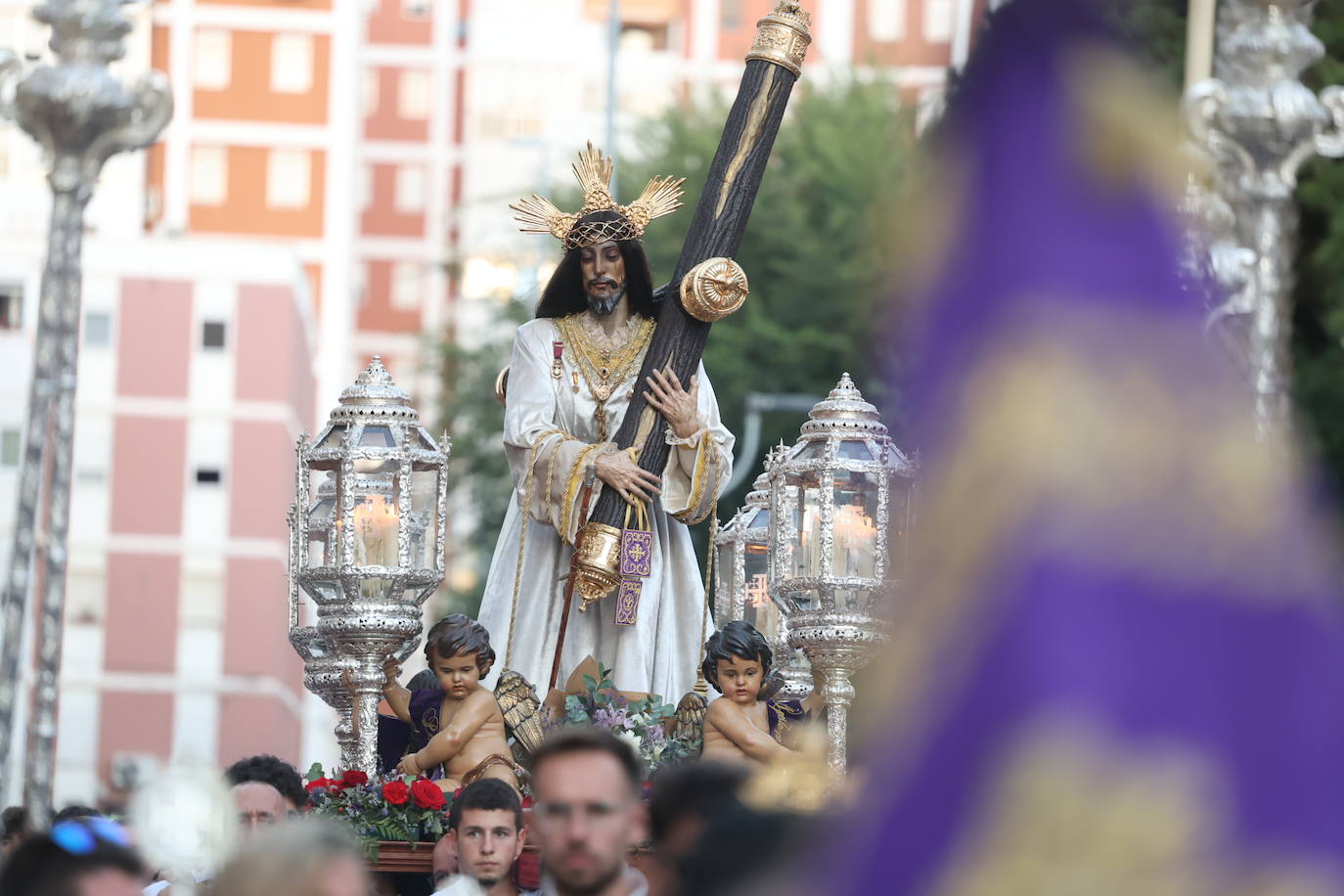 Fotos: Jesús Nazareno peregrina hacia la la Parroquia Nuestra Señora de Loreto