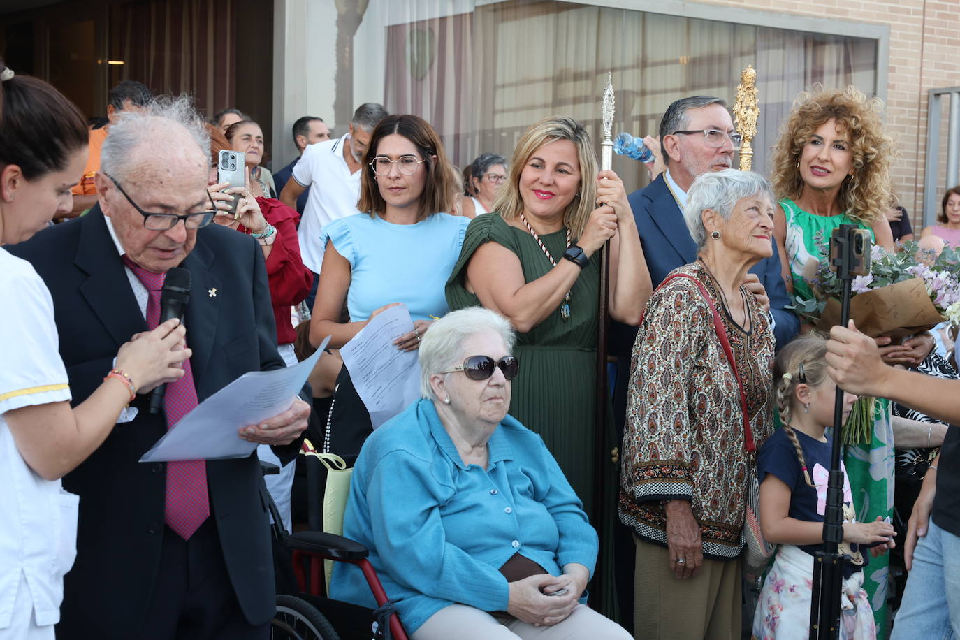 Fotos: Jesús Nazareno peregrina hacia la la Parroquia Nuestra Señora de Loreto