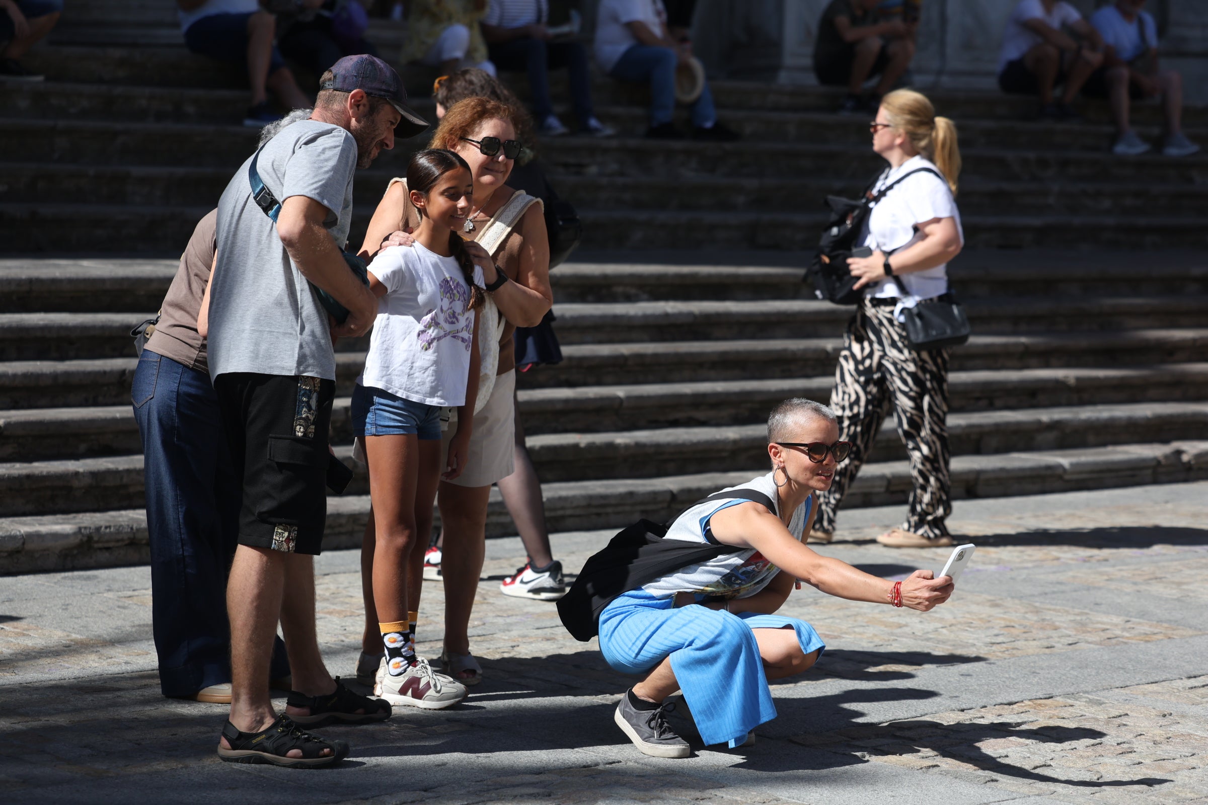 El &#039;Sky Princess&#039;, el &#039;Aida Stella&#039; y el &#039;Norwegian Sky&#039; convierten al puerto de Cádiz en un hervidero de turistas