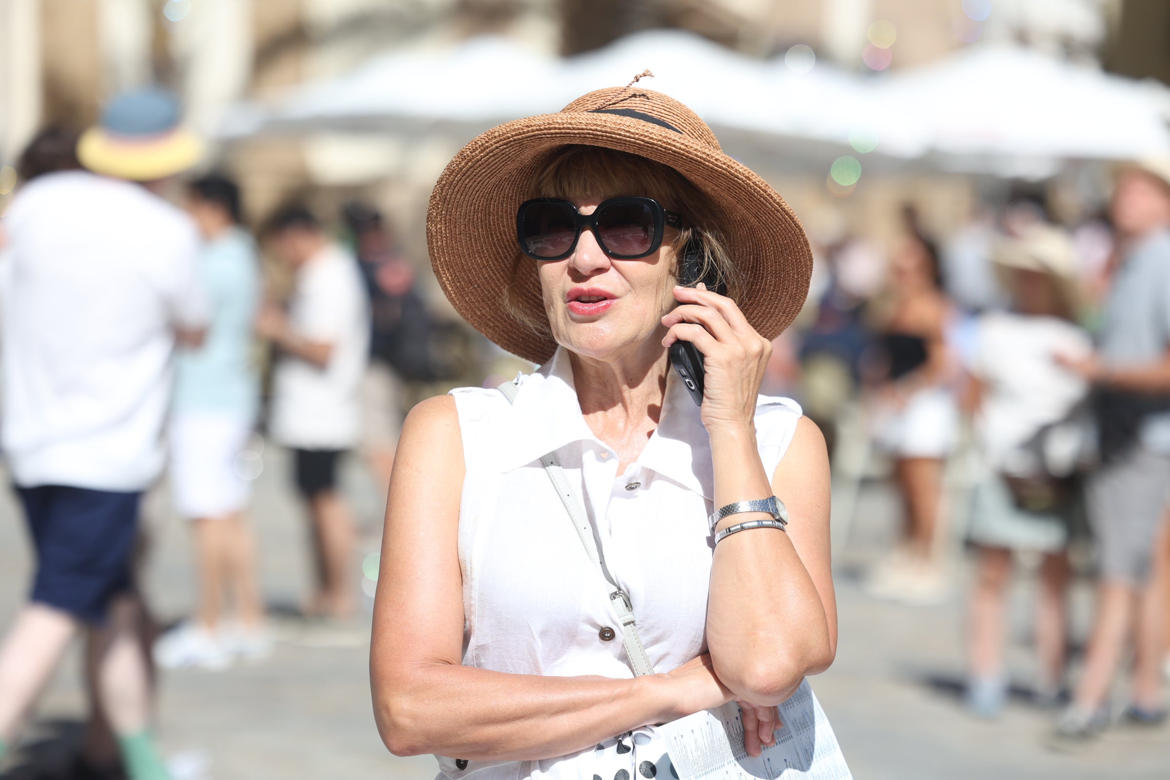 El &#039;Sky Princess&#039;, el &#039;Aida Stella&#039; y el &#039;Norwegian Sky&#039; convierten al puerto de Cádiz en un hervidero de turistas