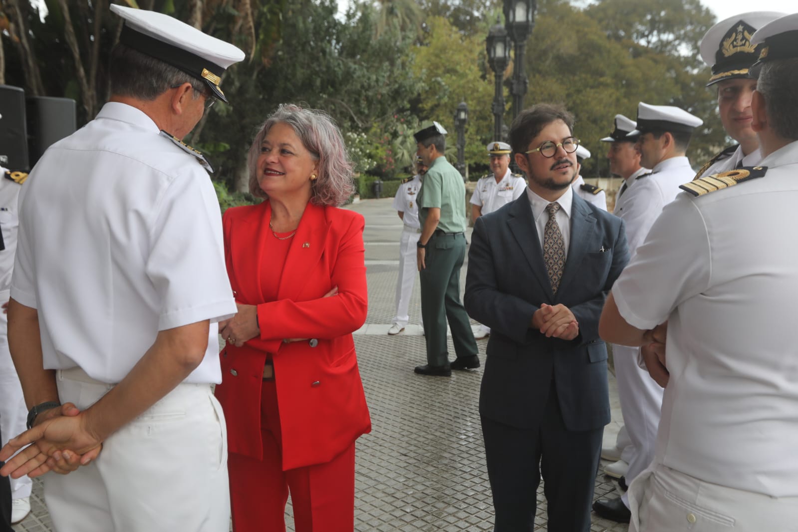 El marino chileno Arturo Prat Chacón ya tiene su busto en la Alameda de Cádiz