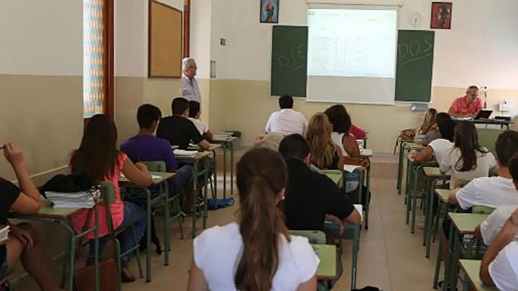 Este lunes comienza el curso para los alumnos de Secundaria, Bachillerato, FP y Adultos