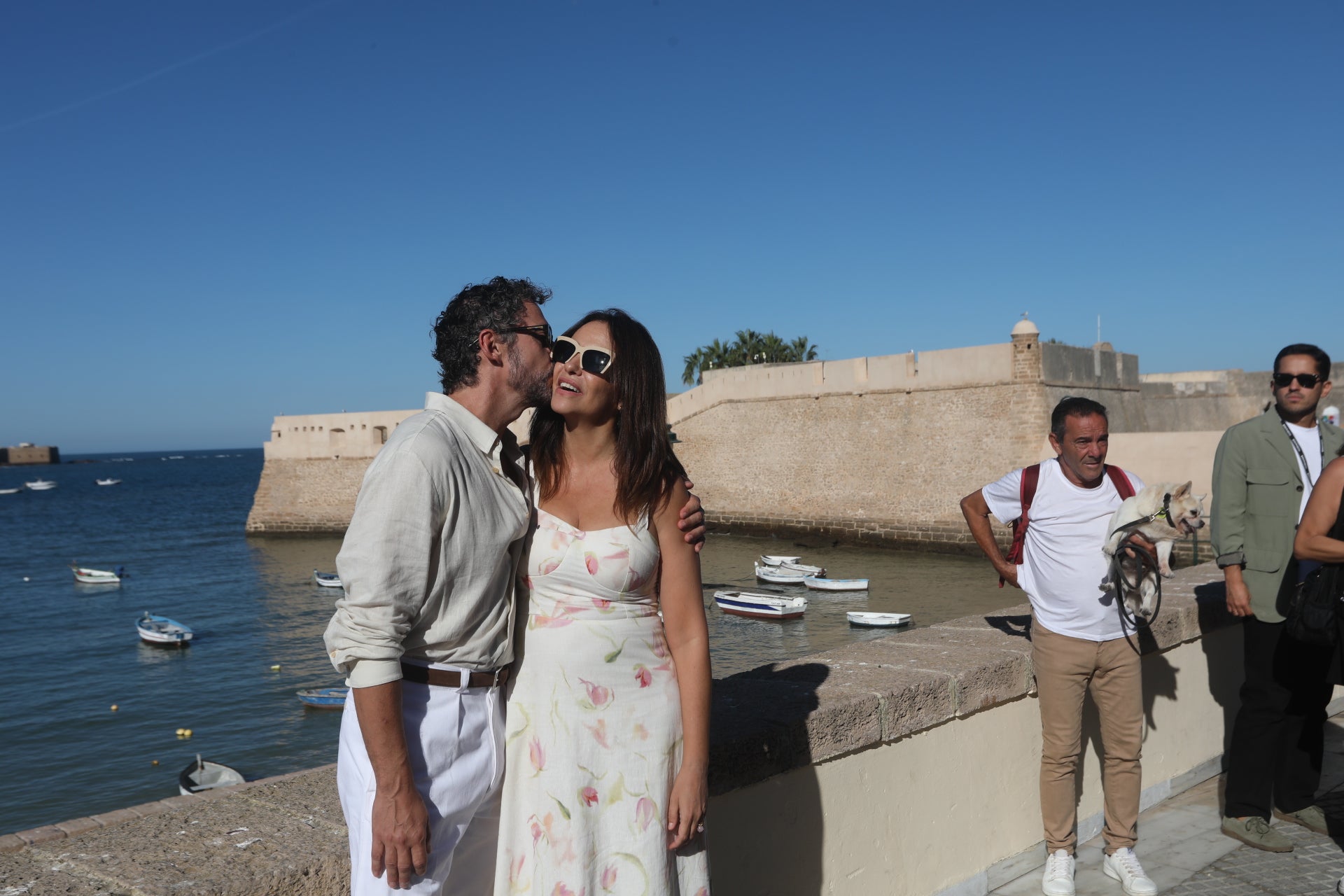 Paco León centra la expectación en La Caleta