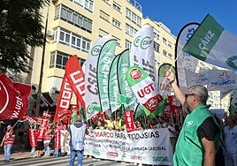 Los trabajadores sanitarios de Cádiz se suman a las movilizaciones y reclaman  un «Estatuto Marco para avanzar»