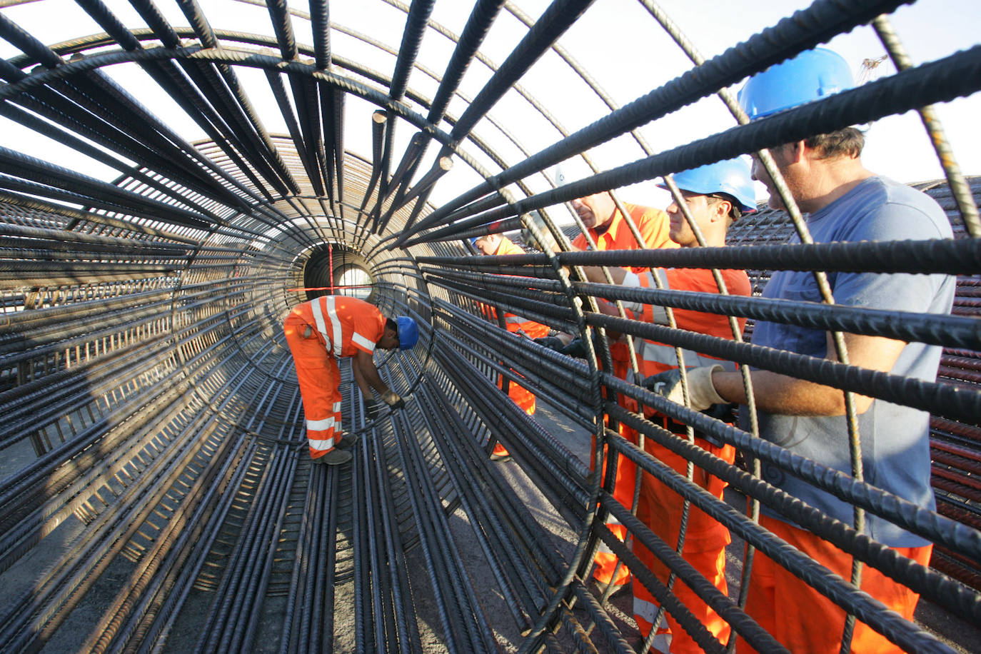 La construcción de un símbolo: Las imágenes de las obras del puente de la Constitución de 1812 de Cádiz