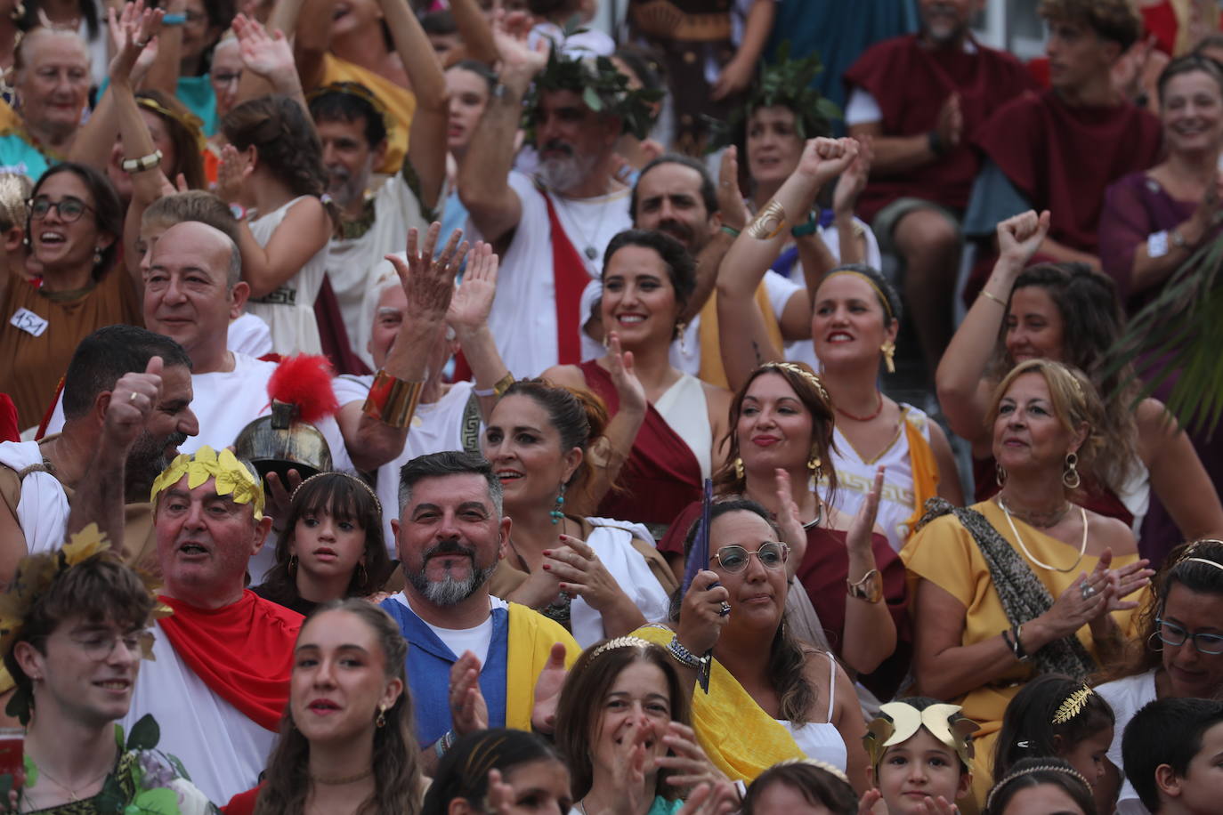 Fotos: Así ha sido el cortejo inaugural de Cádiz Romana