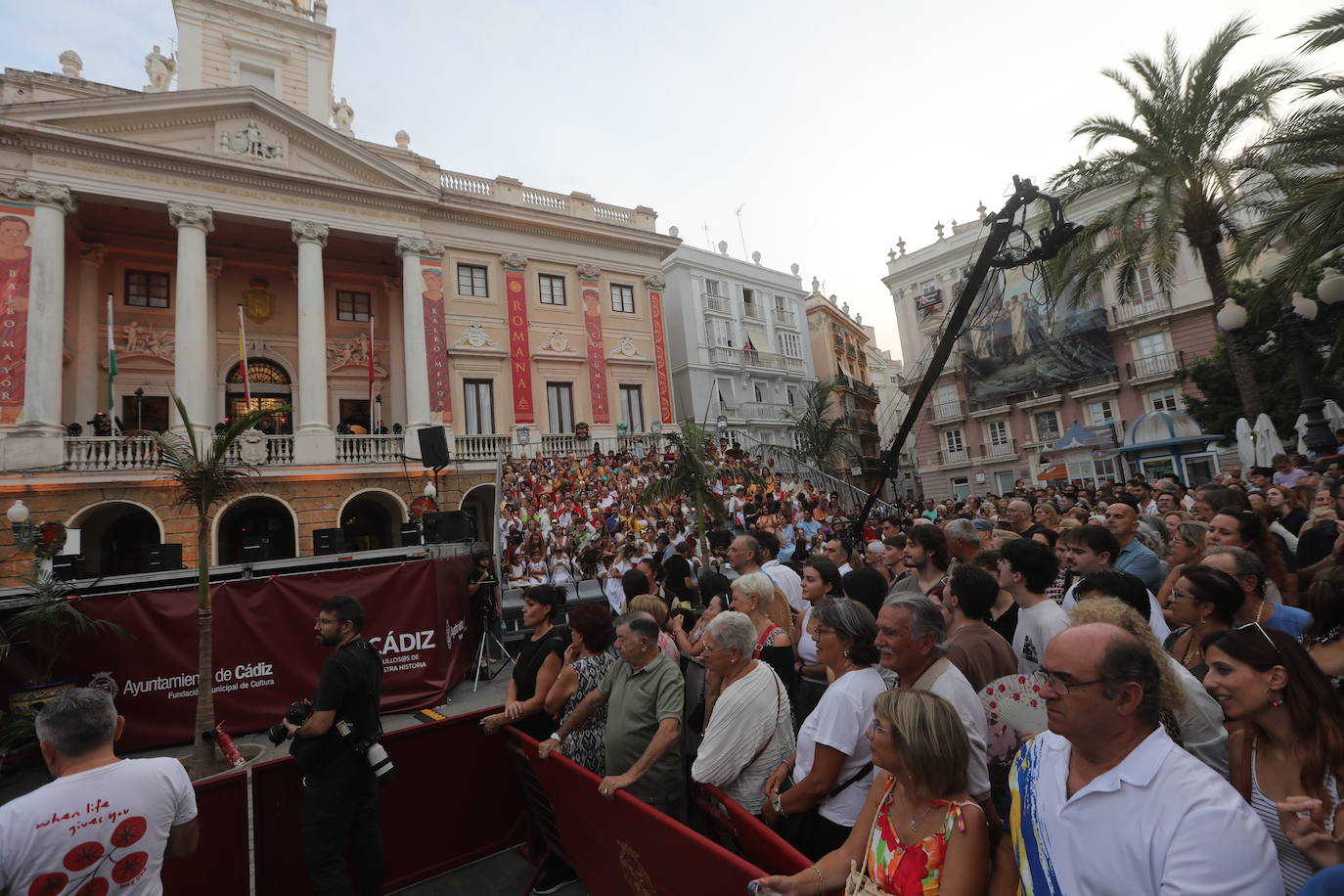 Fotos: Así ha sido el cortejo inaugural de Cádiz Romana