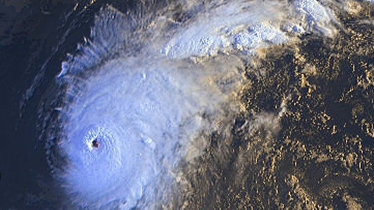 Los restos del huracán Gabrielle apuntan a España y pueden llegar al Golfo de Cádiz: amenaza de fuertes vientos e intensas lluvias