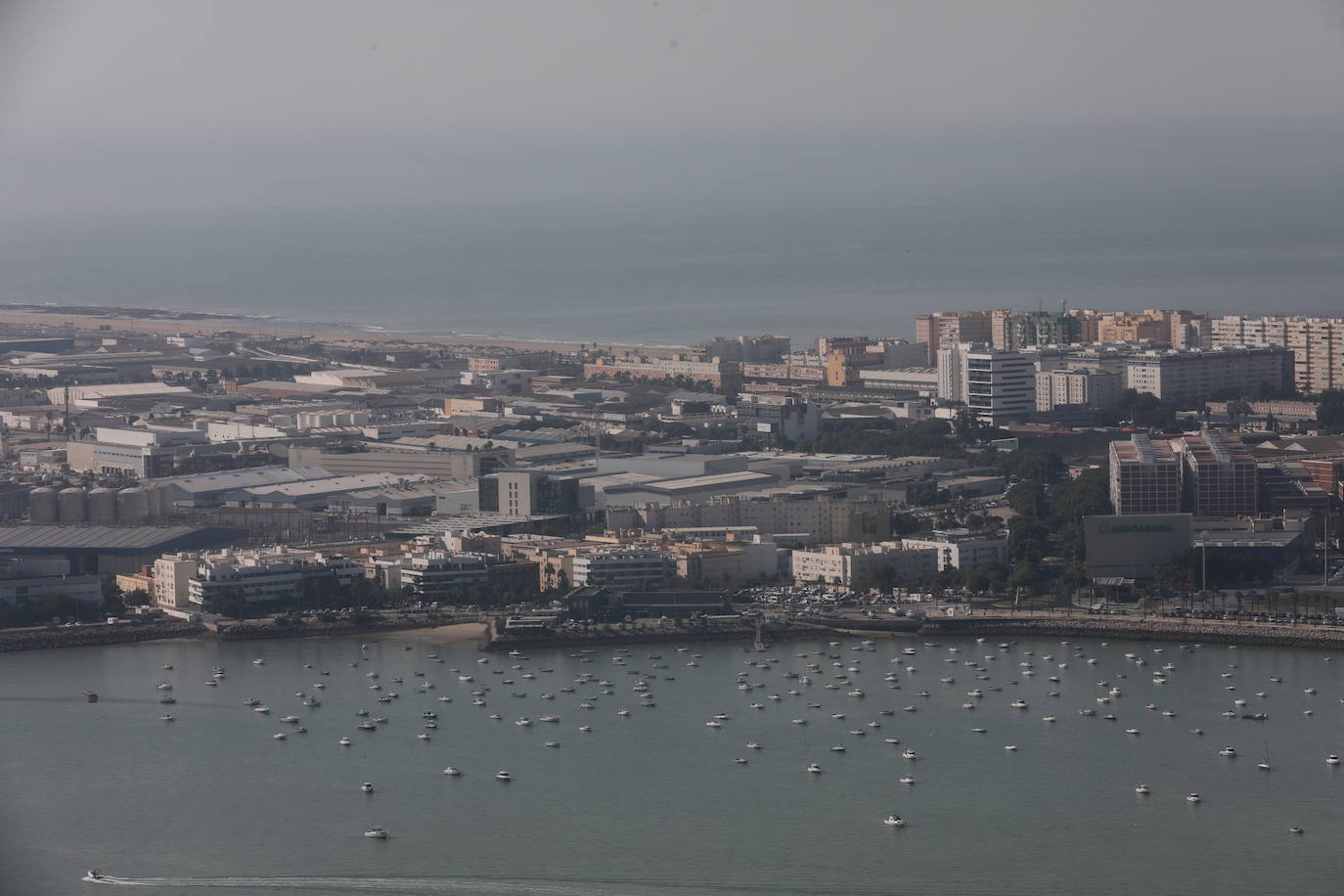 Fotos: La Bahía de Cádiz desde el punto más alto del puente de la Constitución de 1812, el imponente viaje al &#039;cielo&#039;