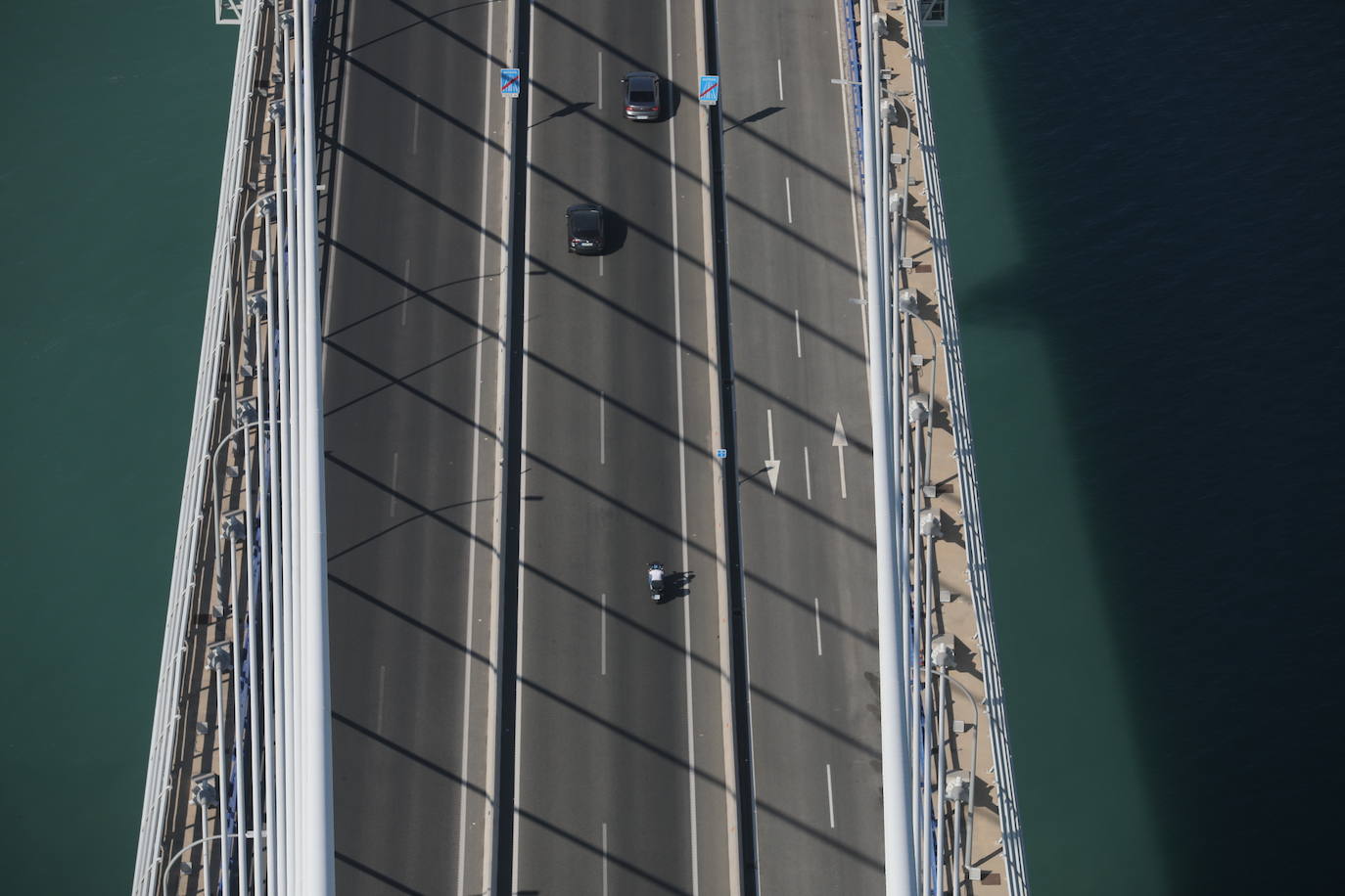 Fotos: La Bahía de Cádiz desde el punto más alto del puente de la Constitución de 1812, el imponente viaje al &#039;cielo&#039;