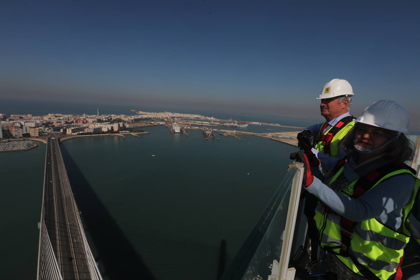 Fotos: La Bahía de Cádiz desde el punto más alto del puente de la Constitución de 1812, el imponente viaje al &#039;cielo&#039;