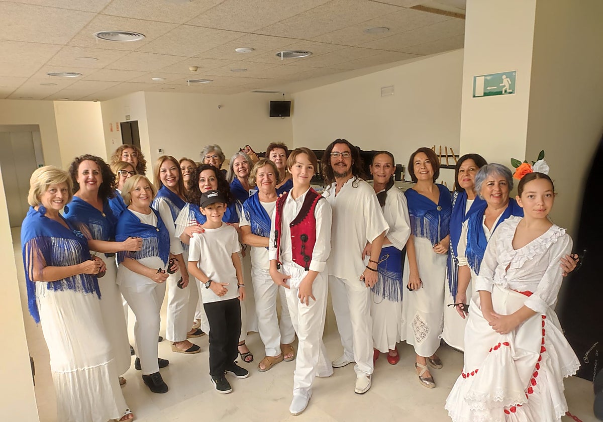 El grupo de danza, en un ensayo.
