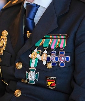 Imagen secundaria 2 - Acto del Día de la Policía Nacional en Cádiz