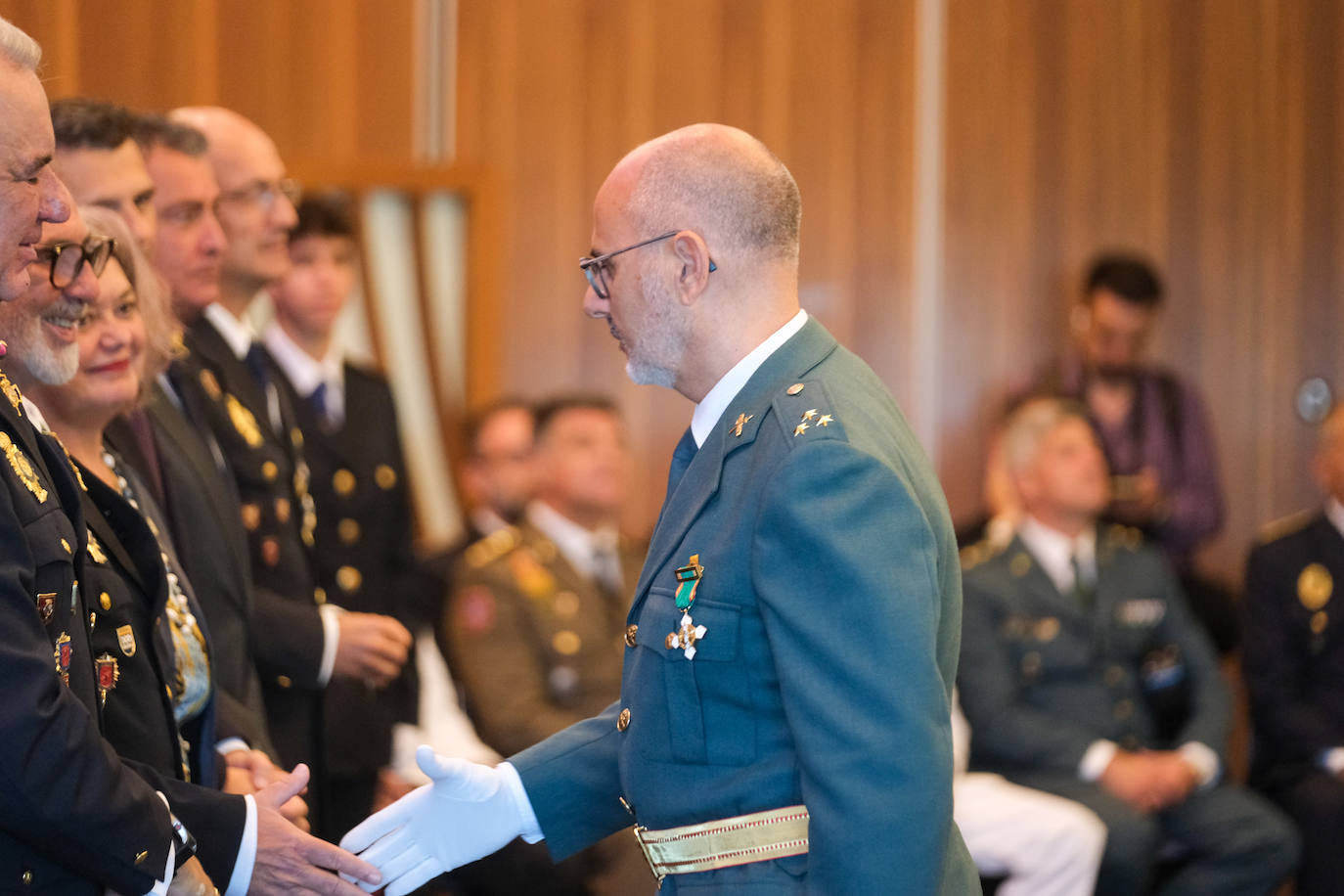 Fotos: Acto de la Policía Nacional con motivo de la fiesta de los Santos Ángeles Custodios en Cádiz