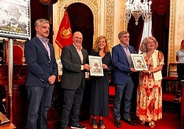 La oficina de Correos en Cádiz acoge una exposición a Manuel de Falla por el 150 aniversario de su nacimiento