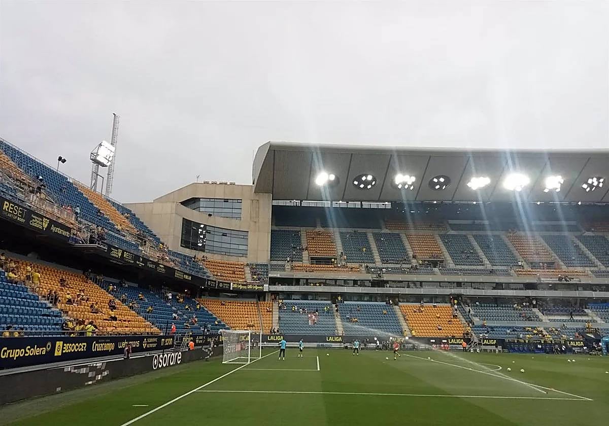 El cambio de nombre al estadio del Cádiz CF «no es una prioridad»