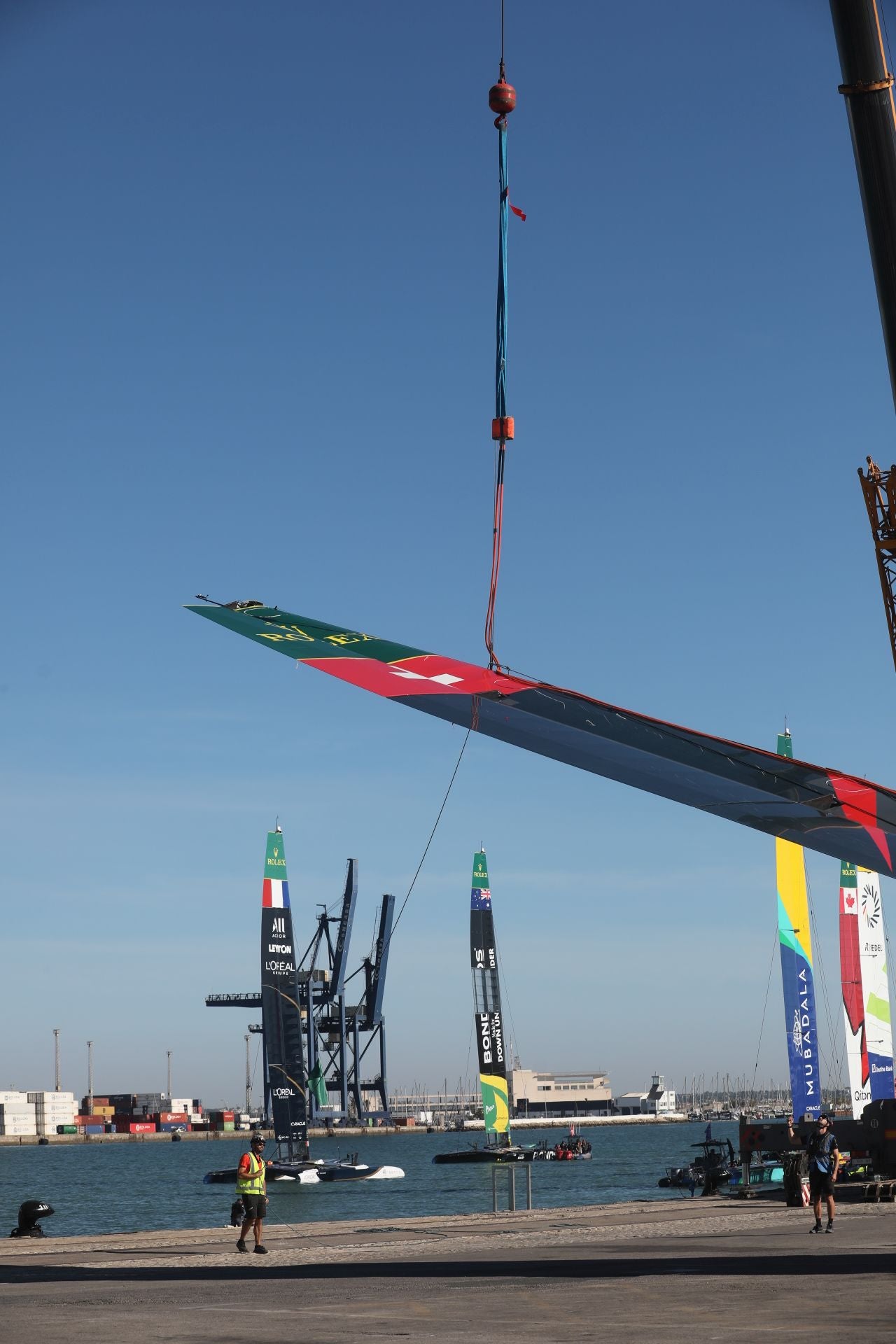 Fotos: Los últimos preparativos antes del inicio de la SailGP en Cádiz