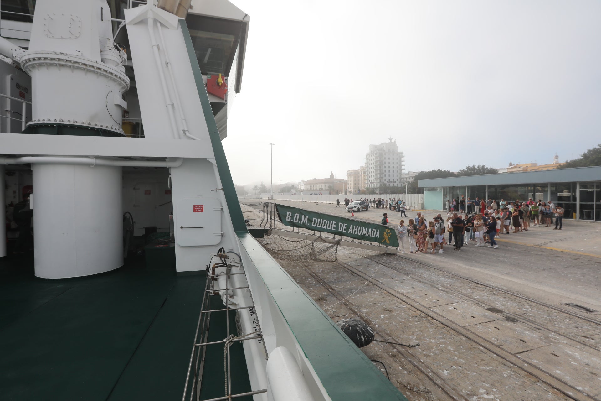 Fotos: Jornada de puertas abiertas en el &#039;Duque de Ahumada&#039; de la Guardia Civil en Cádiz