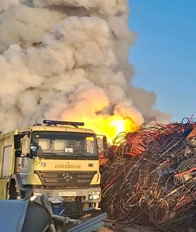 Imagen secundaria 2 - Imágenes del incendio