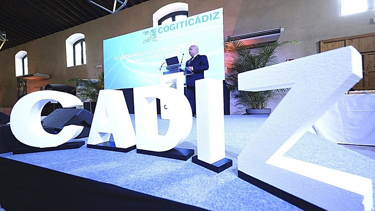 Colegio Oficial de Graduados e Ingenieros Técnicos Industriales reconoce a Airbus con el premio Ingenio Gaditano