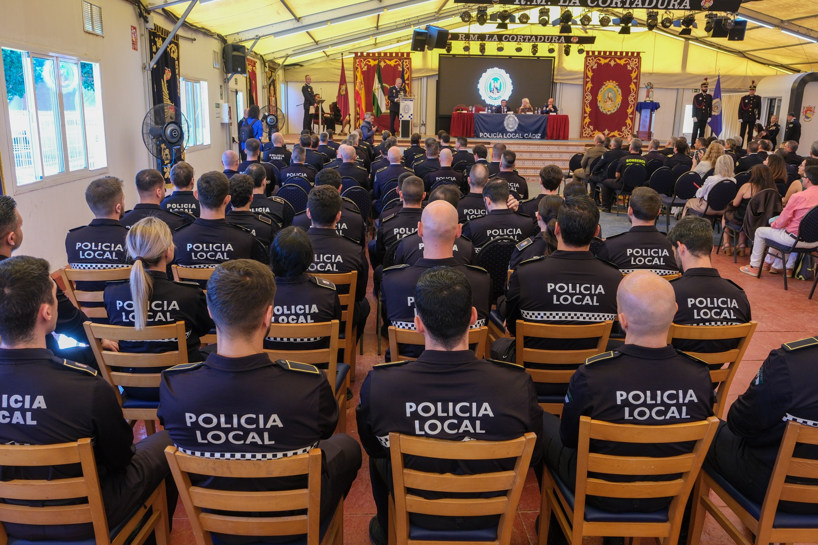 Honores al patrón de la Policía Local de Cádiz