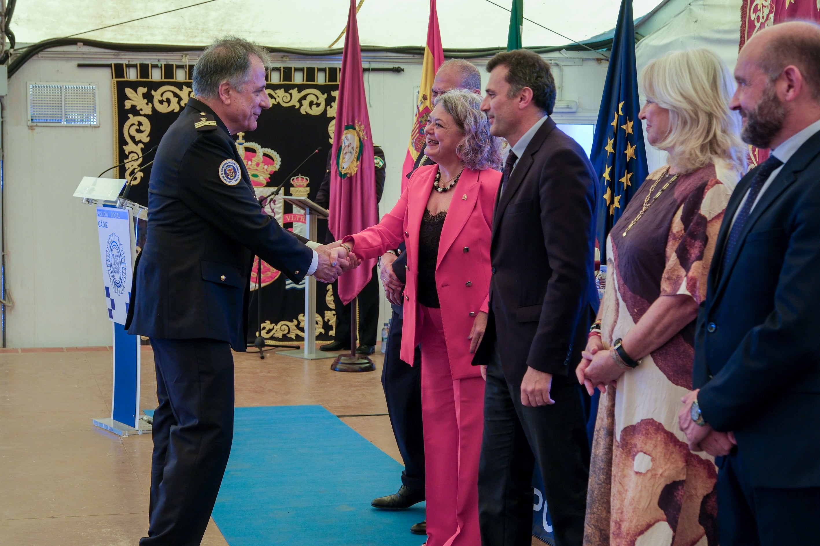 Honores al patrón de la Policía Local de Cádiz