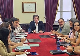 Cádiz trabaja contra el absentismo escolar