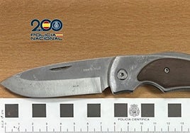 A prisión un delincuente multirreincidente de Sanlúcar tras intentar apuñalar a un empresario y enfrentarse con la Policía