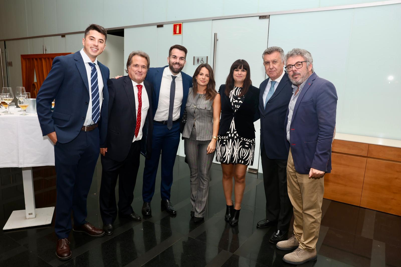 Manolo de la Varga, Javier Rodríguez, Ana Mendoza, Esther Macías, Jesús Mejías, Alfonso Carbonell y Pepe Ortega