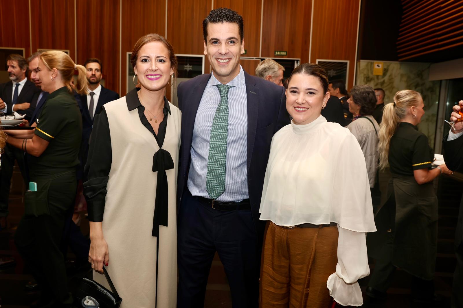 Alejandra Borrell, Pablo Landrau y Magdalena Paradela