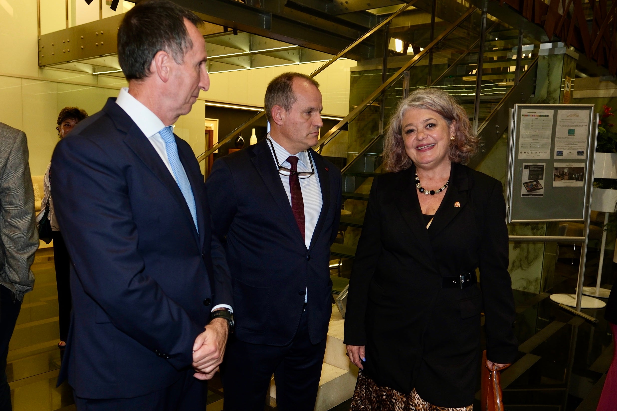 FOTOS: Empresarios, representantes institucionales y rostros del ámbito social y cultural se dieron cita en los Premios La Voz