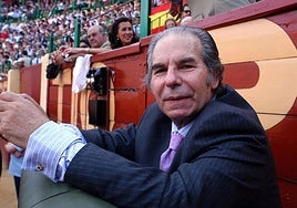 Jerez llora a Rafael de Paula y decreta dos días de luto por su muerte