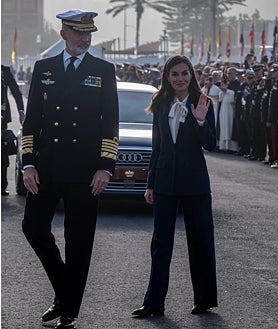 Imagen secundaria 2 - Visita de los Reyes para despedir a su hija Leonor