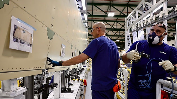 La nueva planta de Airbus Cádiz desarrolla las primeras piezas del Eurodrone