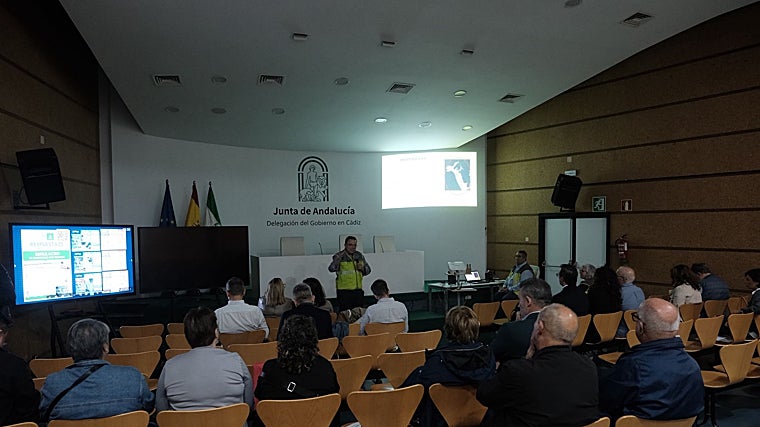 Reunión explicativa de la Junta con los medios de comunicación y asociaciones de vecinos