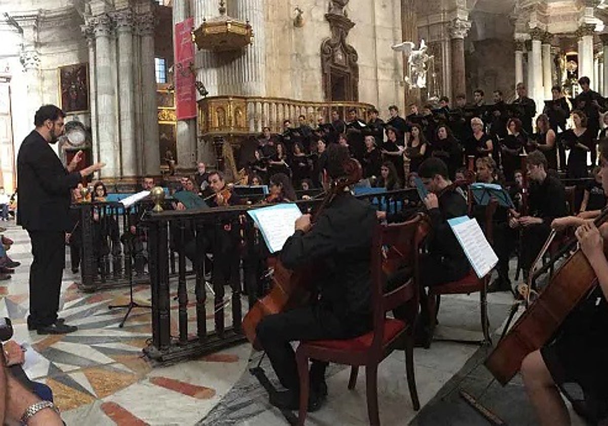 Orquesta Barroca de Cádiz y el Conjunto Coral Virelay