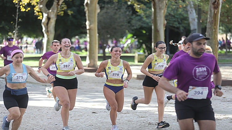 Cádiz se une y corre contra la violencia de género