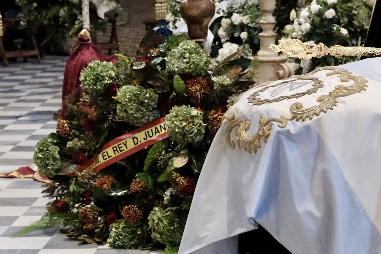 Fotos: Emotiva despedida a Álvaro Domecq Romero en la Catedral de Jerez
