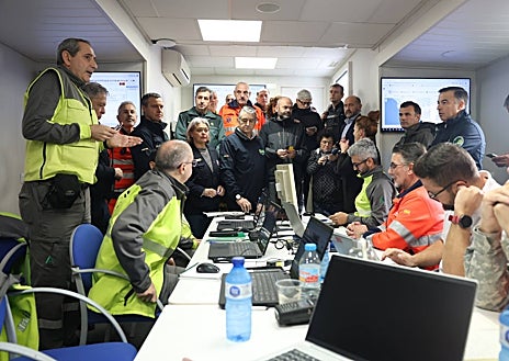 Imagen secundaria 1 - Operativo por el simulacro de maremoto en Cádiz