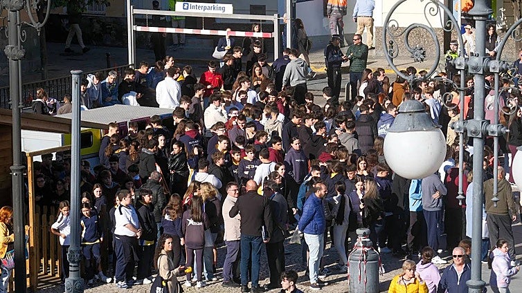 Más de 20.000 personas participaron en el primer simulacro de tsunami en Cádiz