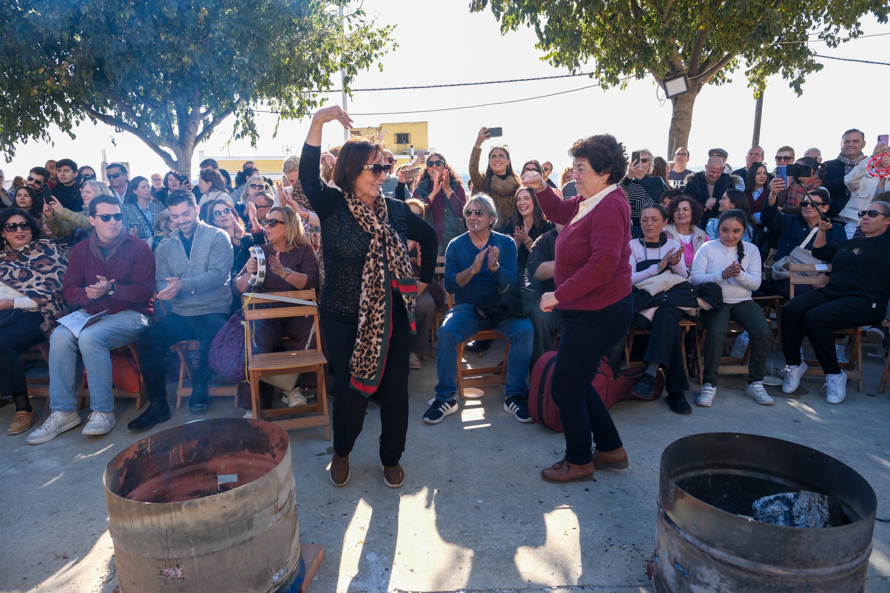 Jerez disfruta de las primeras zambombas