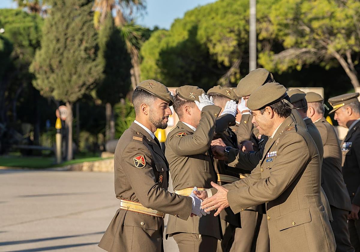 Militares del RACTA 4, condecorados por su actuación tras la DANA en Valencia