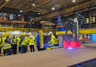 Comienza en suelo inglés el corte de chapa del primer buque que construye Navantia para la Royal Navy