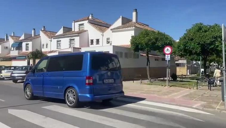 La Policía logra que dos personas atrincheradas en una casa en Jerez tras un tiroteo salgan sin incidentes