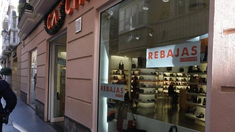 Rebajas de invierno 2025 en El Corte Inglés, Zara, Mango, Stradivarius y otras cadenas: ¿Cuándo empiezan en Cádiz?