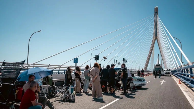 Rodaje en el Puente de la Constitución de 1812 de Cádiz