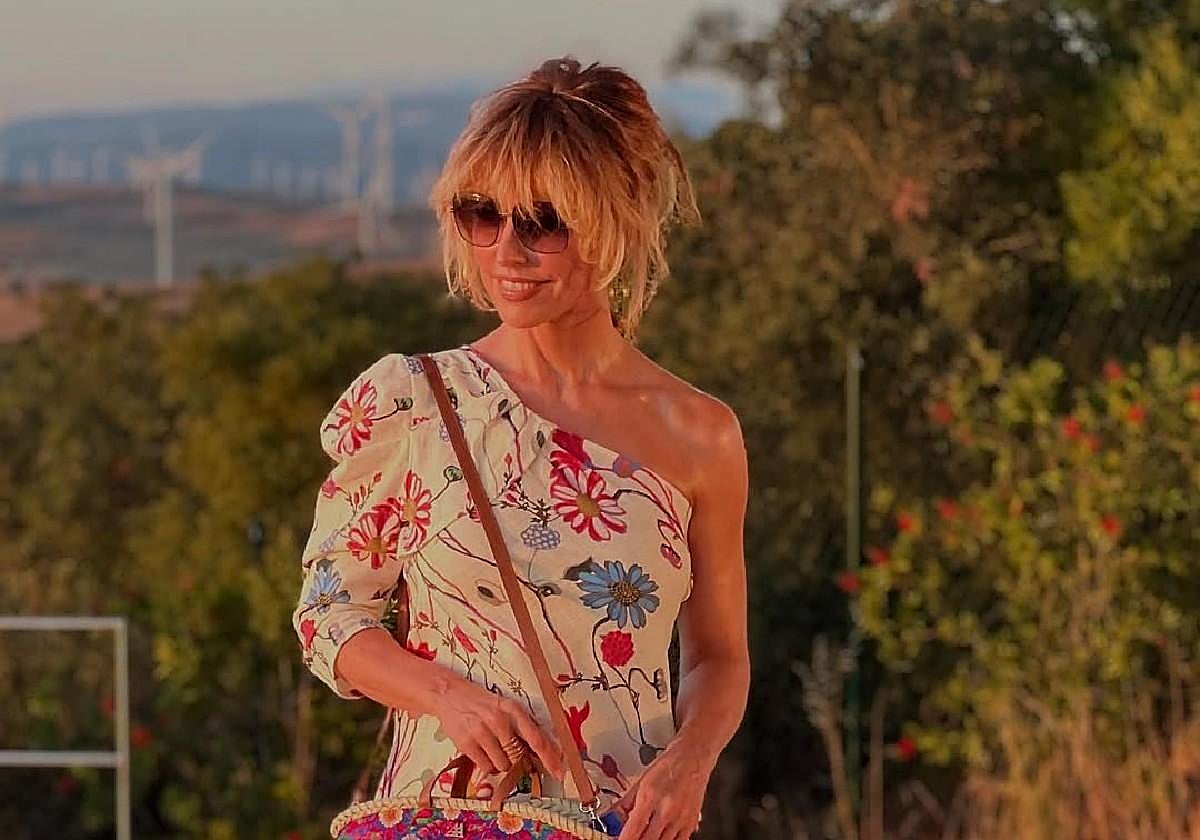 Emma García disfruta de sus vacaciones en este mágico lugar de la costa de Cádiz