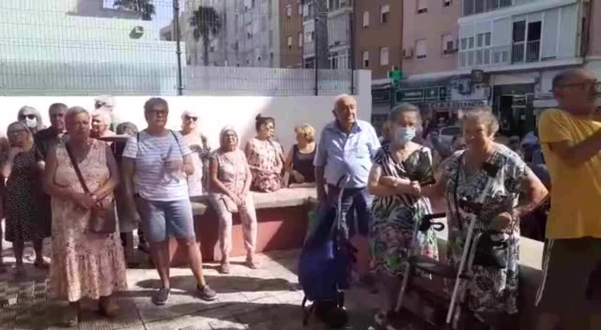 Una calle para Alfredo, el farmacéutico de Cádiz que falleció ayudando en la pandemia