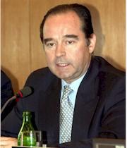 El Gobierno nombra al secretario de Estado de Defensa coordinador para la reconstrucción de Irak